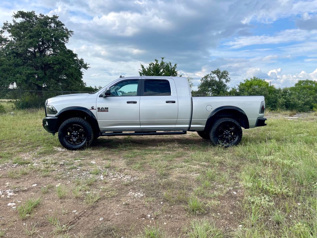 2016 RAM 3500 Image 6