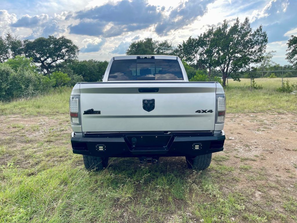 2016 RAM 3500 Image 8