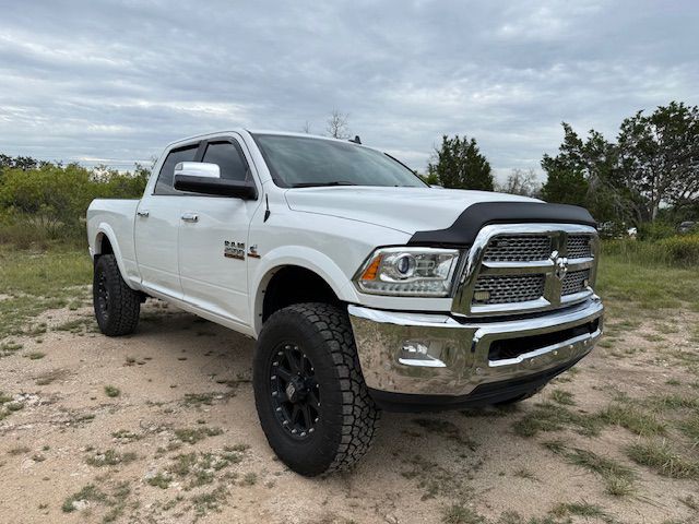 2017 RAM 2500 Image 3