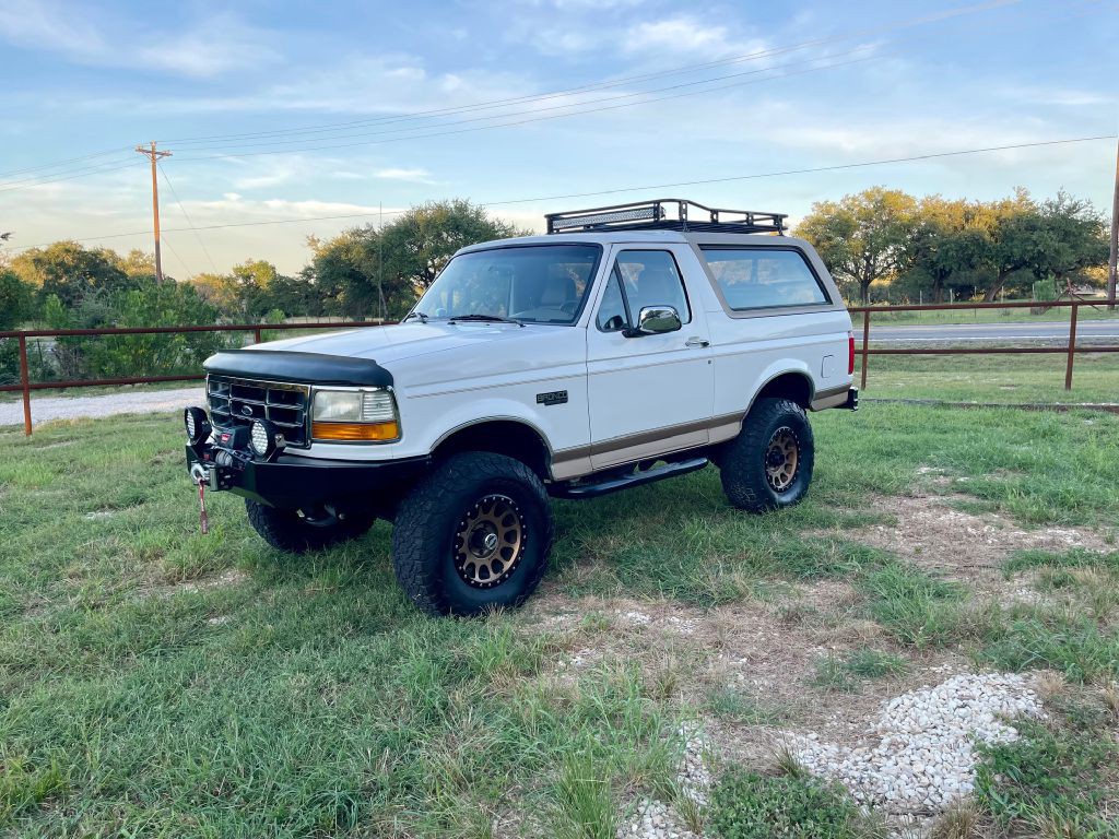 1996 Ford Bronco Image 1