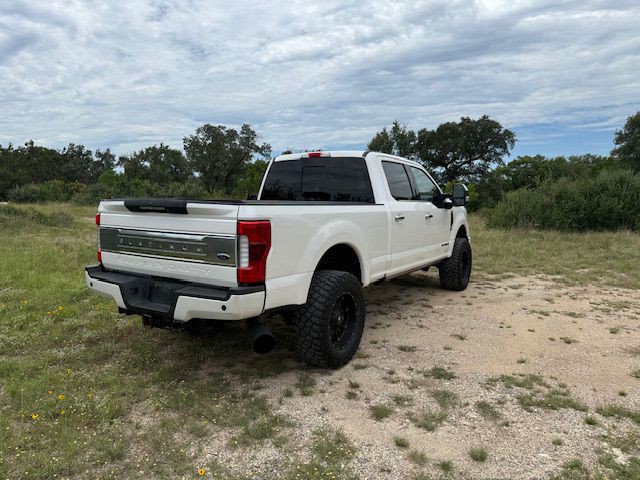 2017 Ford F-350 Image 5
