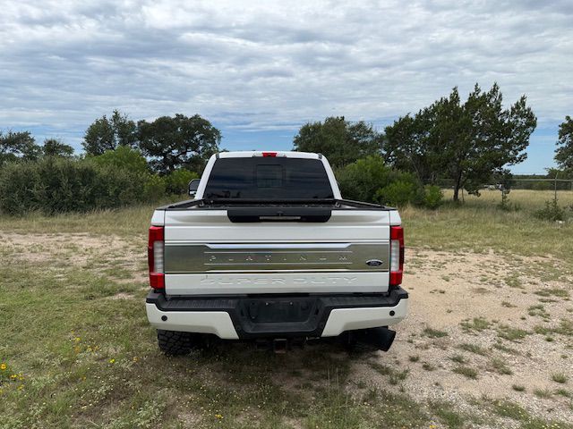2017 Ford F-350 Image 6