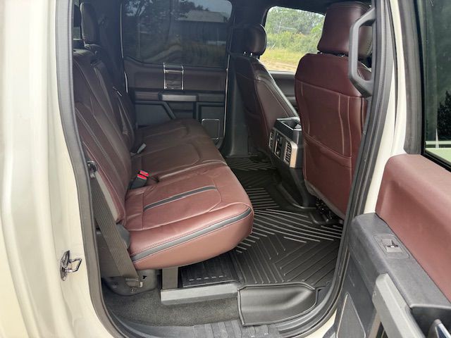 2017 Ford F-350 Image 12
