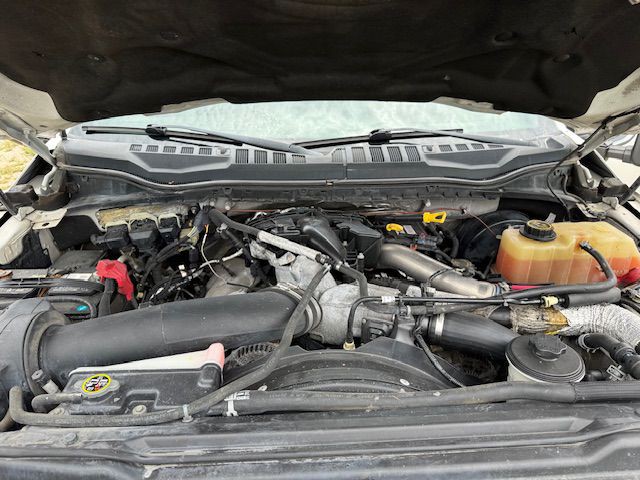 2017 Ford F-350 Image 16