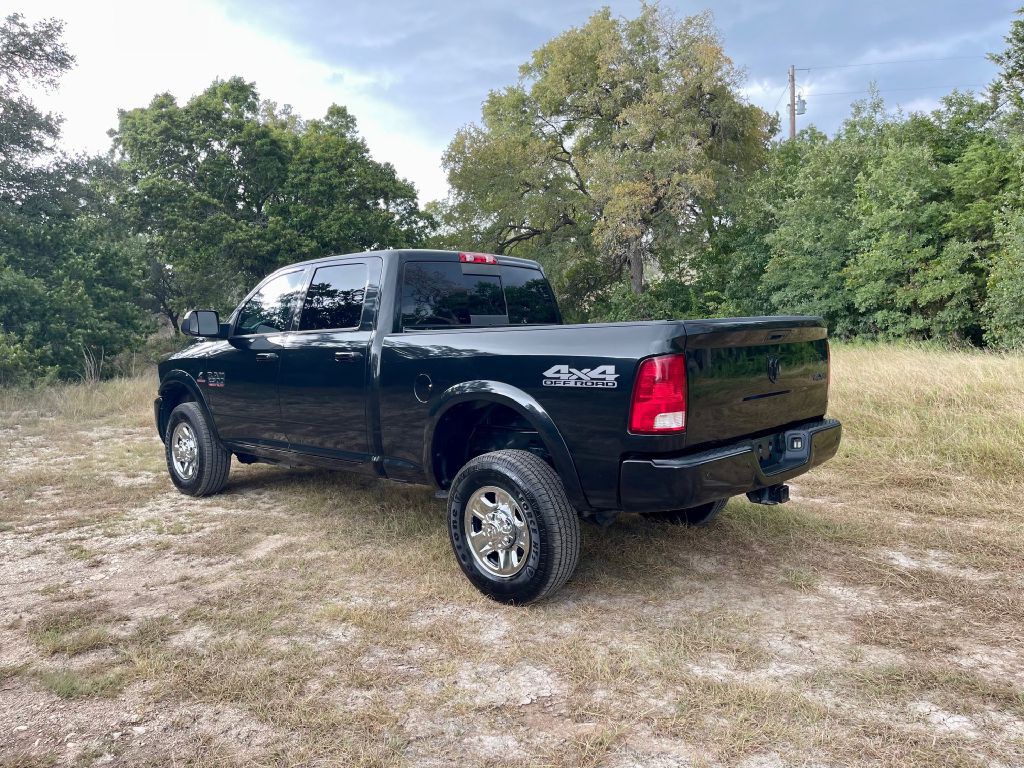 2018 RAM 2500 Image 3