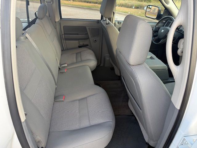 2008 Dodge Ram 2500 Image 12