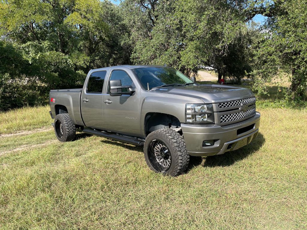 2013 Chevrolet Silverado 1500 Image 3
