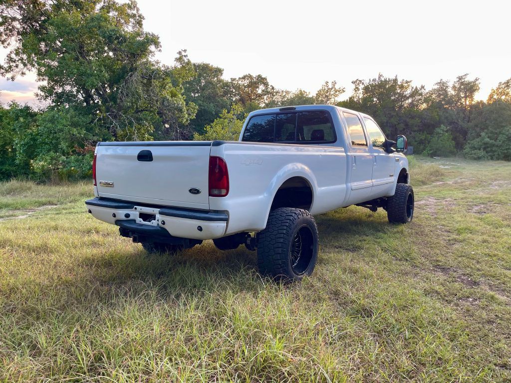 2007 Ford F-350 Image 7