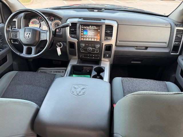 2014 RAM 3500 Image 12