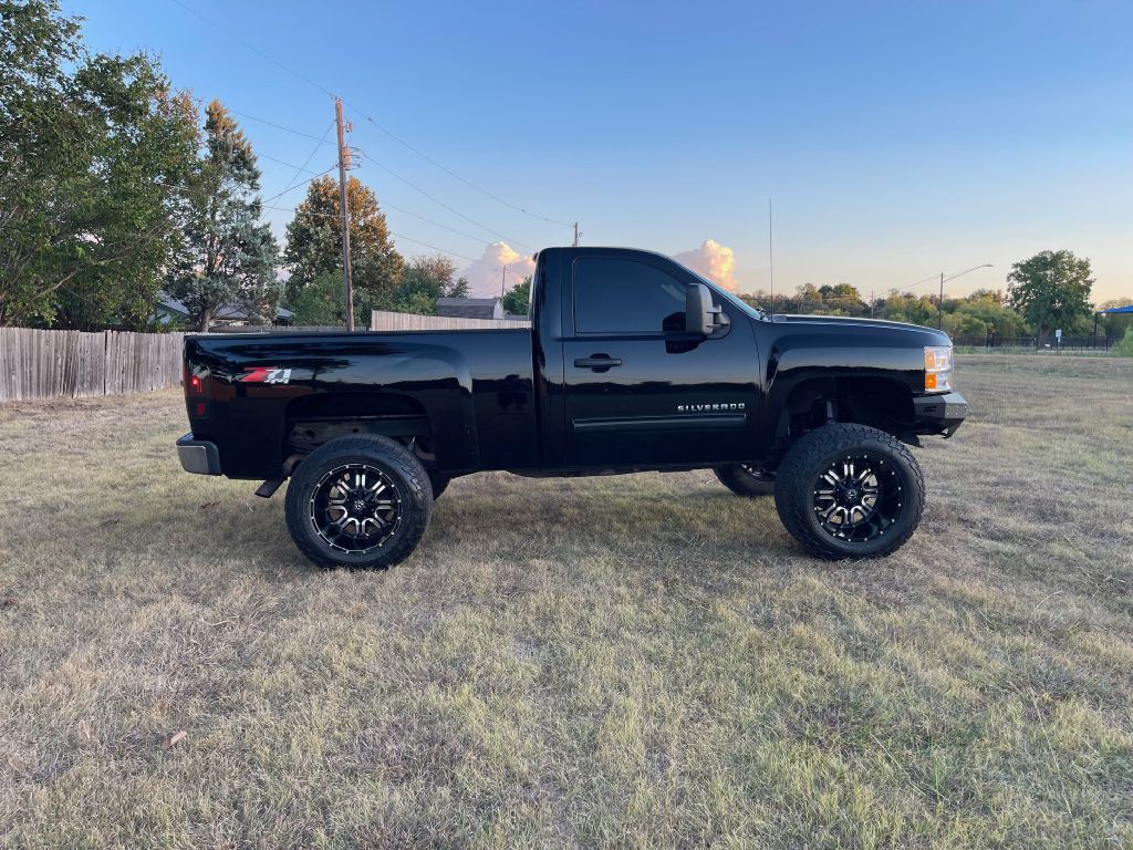 2010 Chevrolet Silverado 1500 Image 5