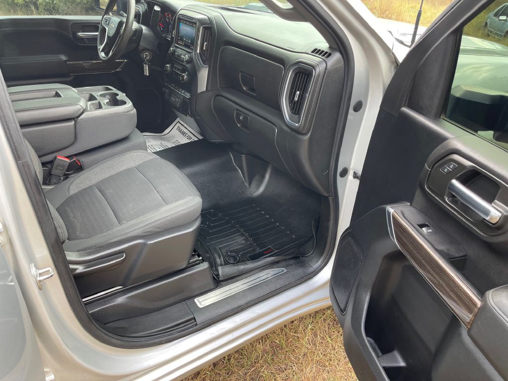 2020 Chevrolet Silverado 1500 Image 11