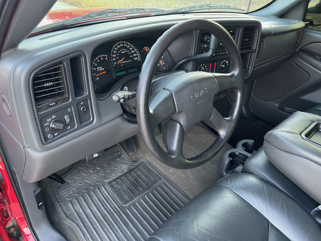 2007 GMC Sierra Image 10