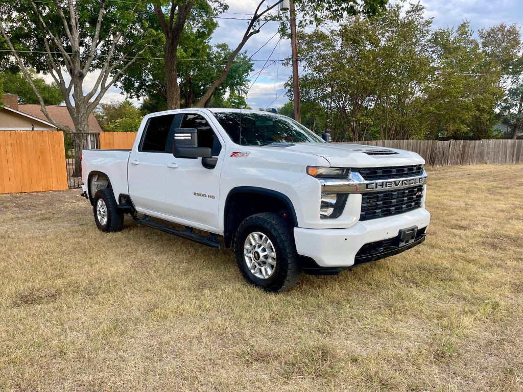 2021 Chevrolet Silverado 1500 Image 3