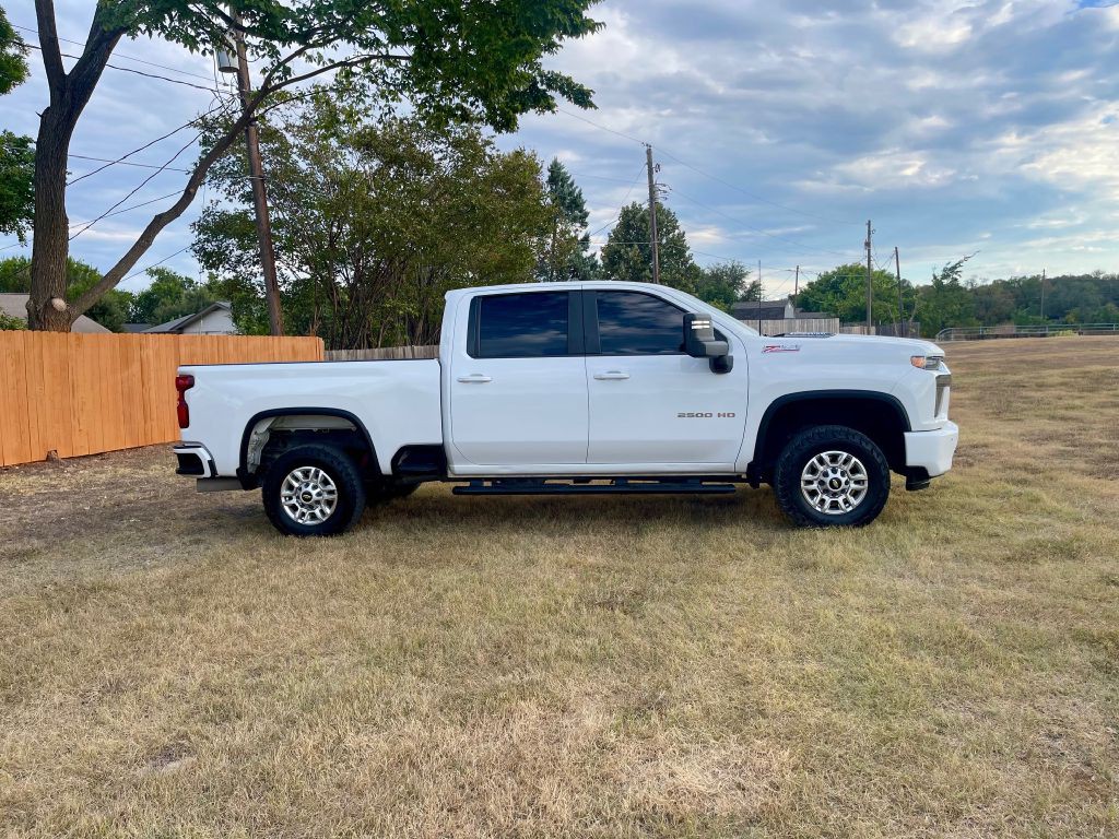 2021 Chevrolet Silverado 1500 Image 4