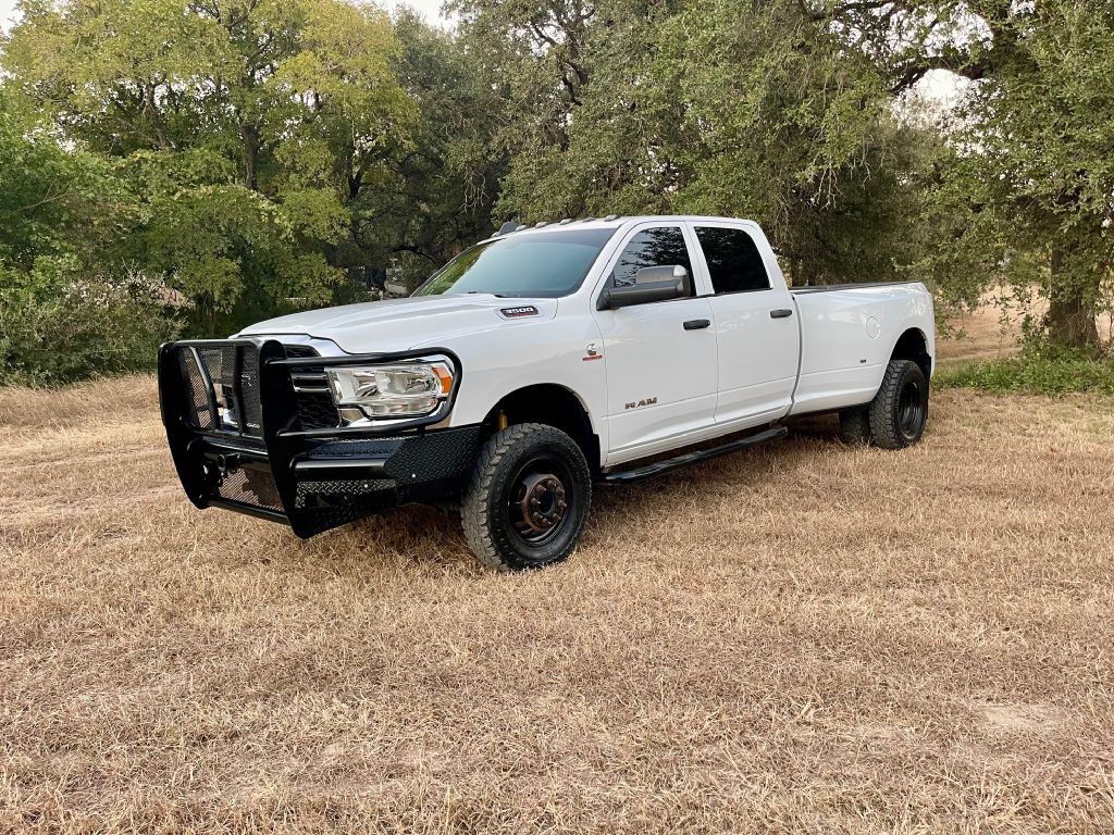 2019 RAM 3500 Image 1