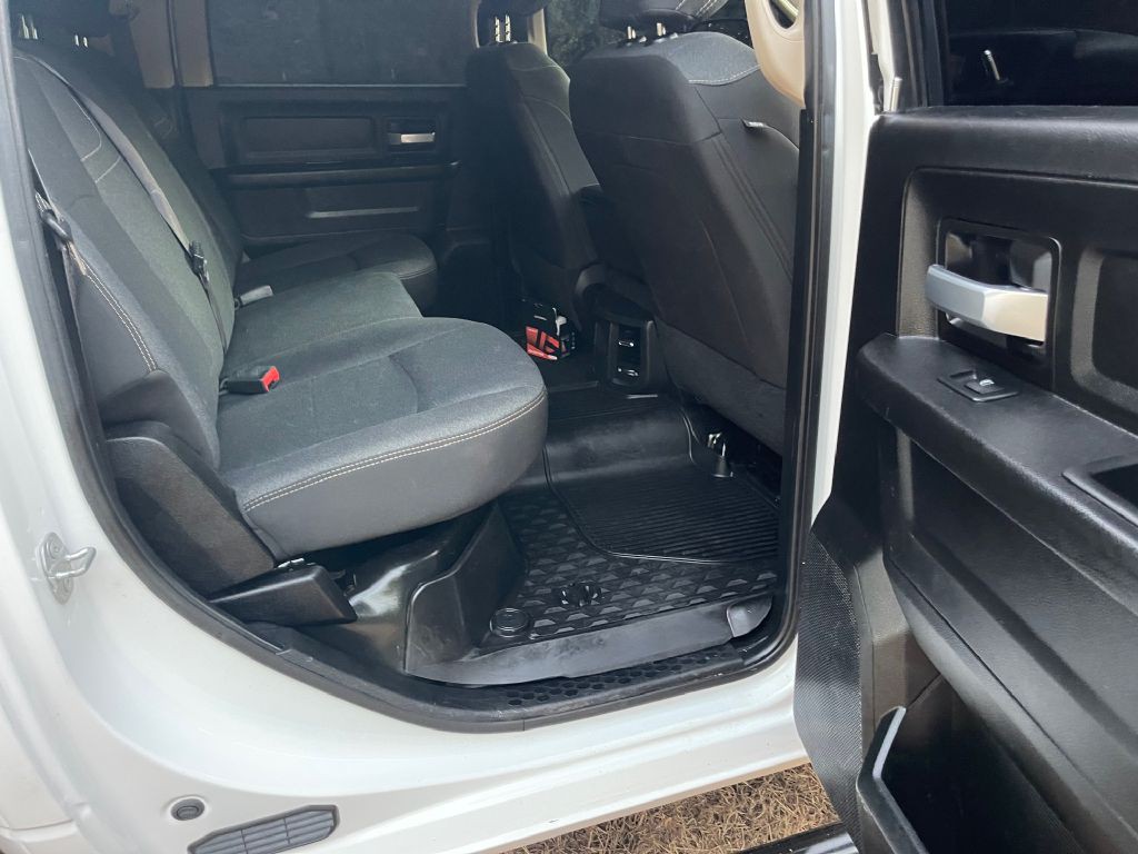 2019 RAM 3500 Image 12