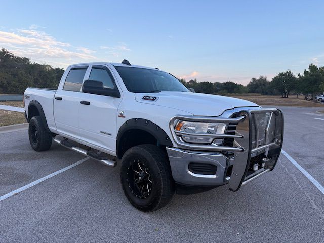 2019 RAM 2500 Image 3