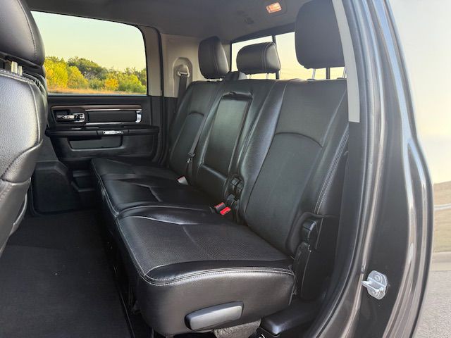 2016 RAM 2500 Image 12