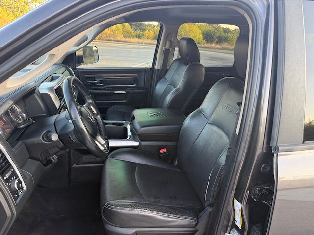 2016 RAM 2500 Image 14