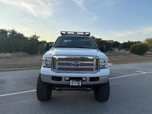 2005 Ford F-250 Image 2