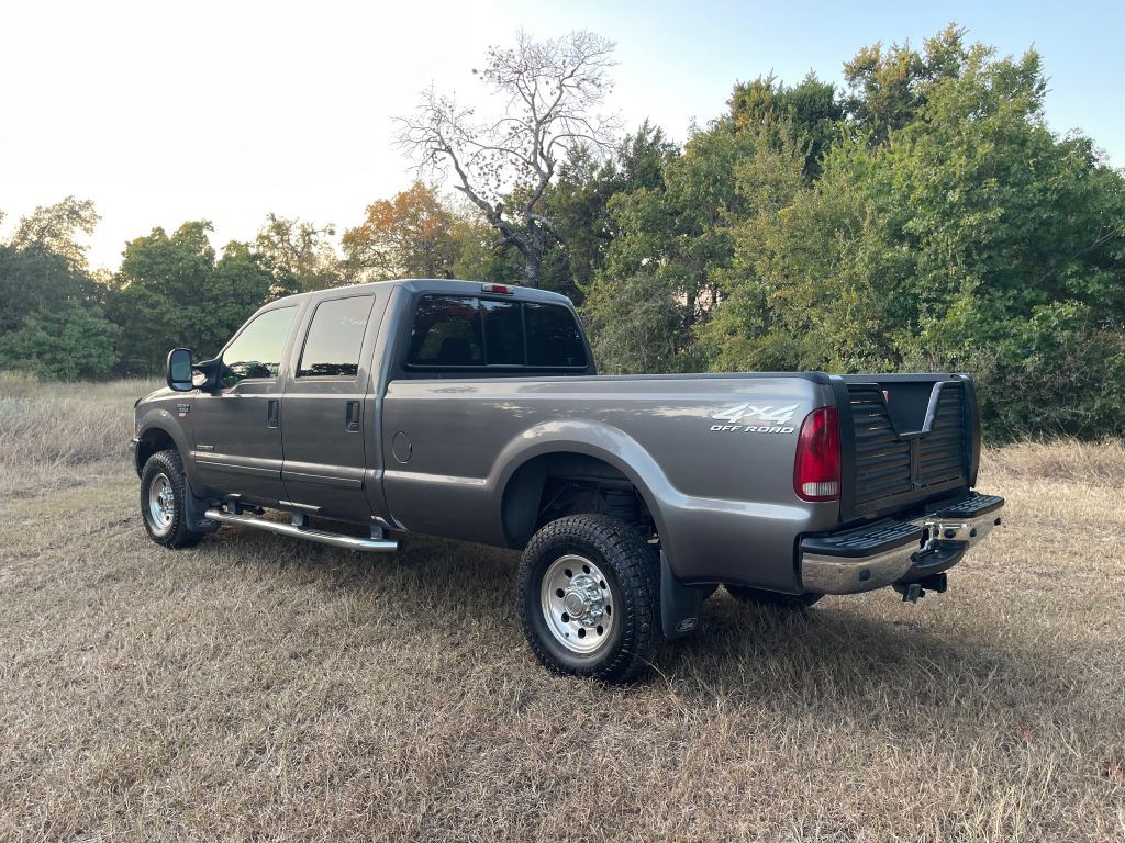 2002 Ford F-350 Image 6