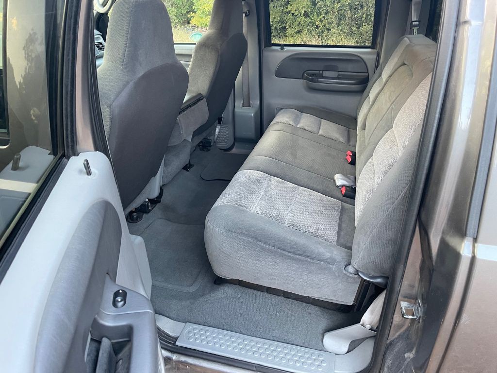 2002 Ford F-350 Image 13