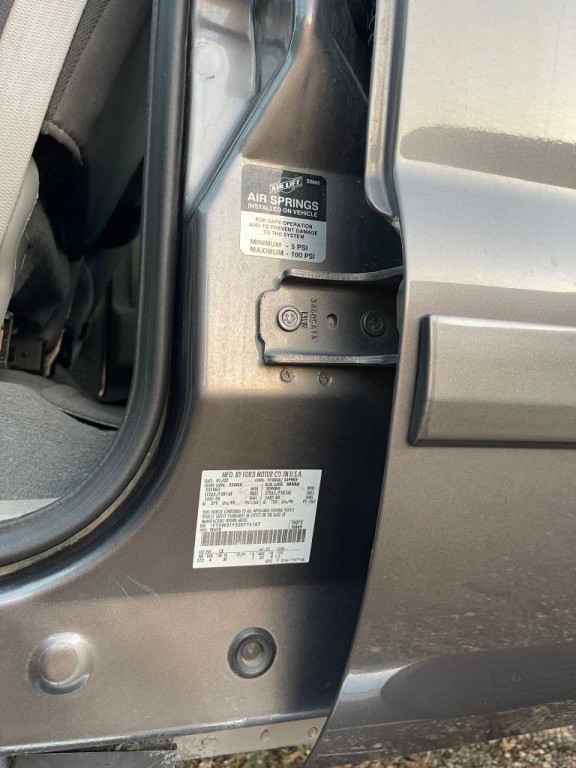 2002 Ford F-350 Image 15