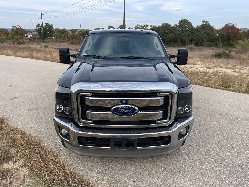 2011 Ford F-250 Image 2