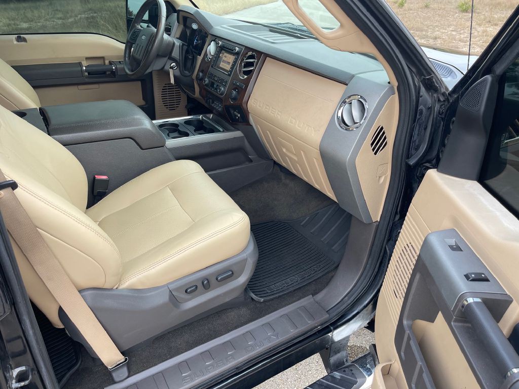 2011 Ford F-250 Image 13