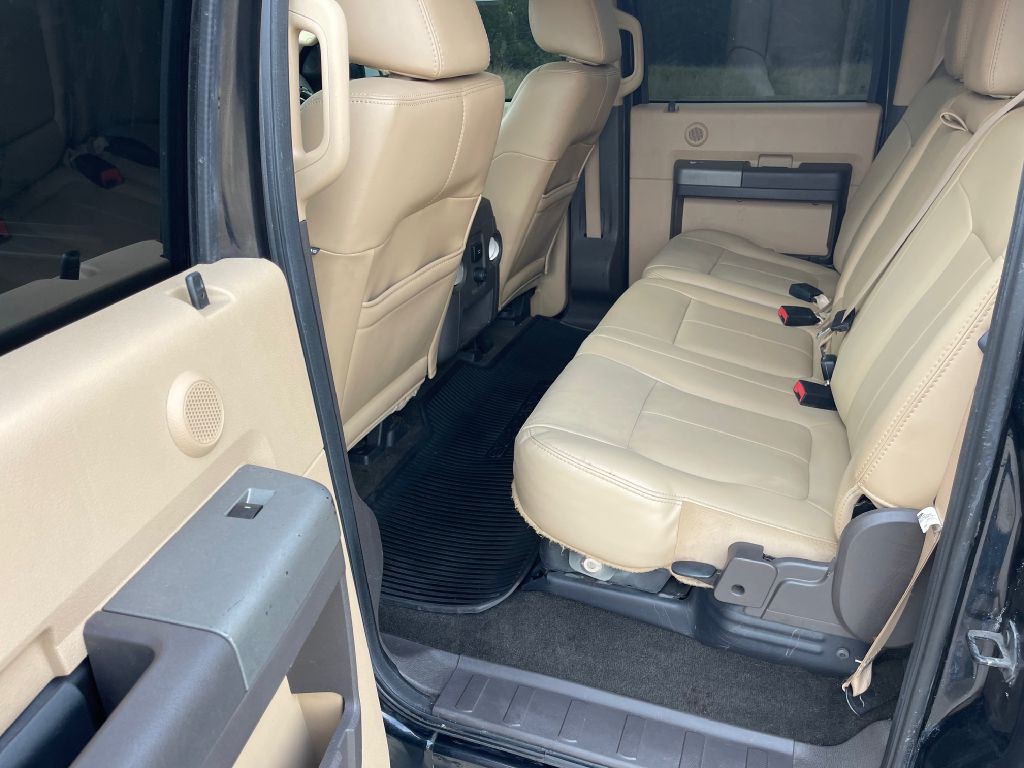 2011 Ford F-250 Image 15