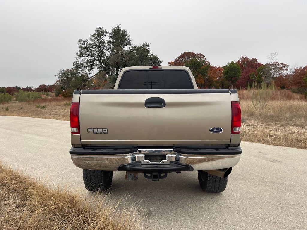 2003 Ford F-350 Image 6