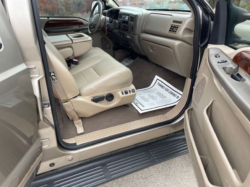 2003 Ford F-350 Image 10