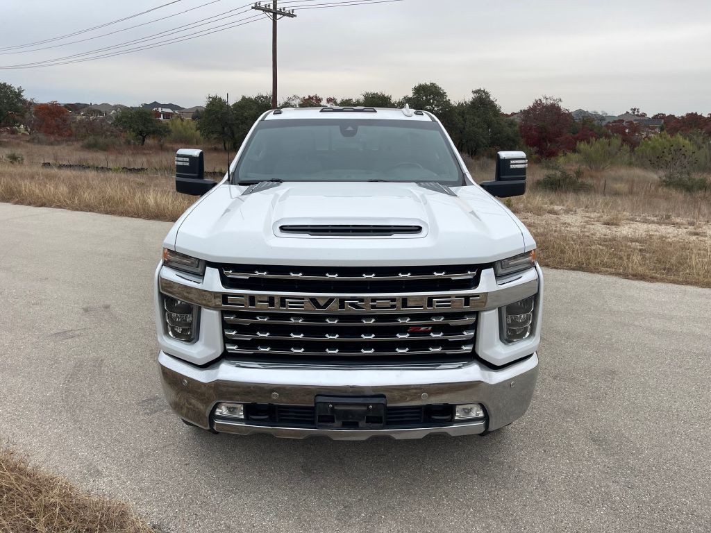 2020 Chevrolet Silverado 1500 Image 2