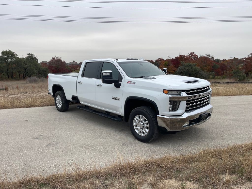 2020 Chevrolet Silverado 1500 Image 3