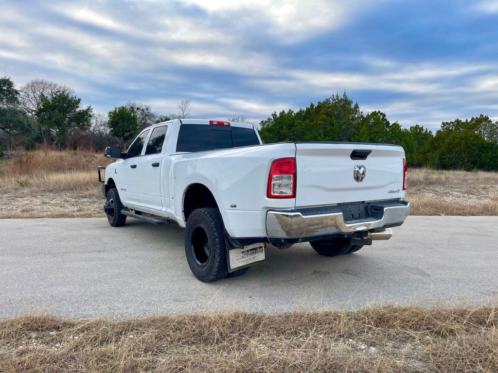 2019 RAM 3500 Image 6