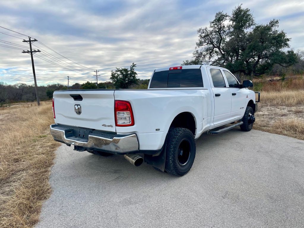 2019 RAM 3500 Image 8