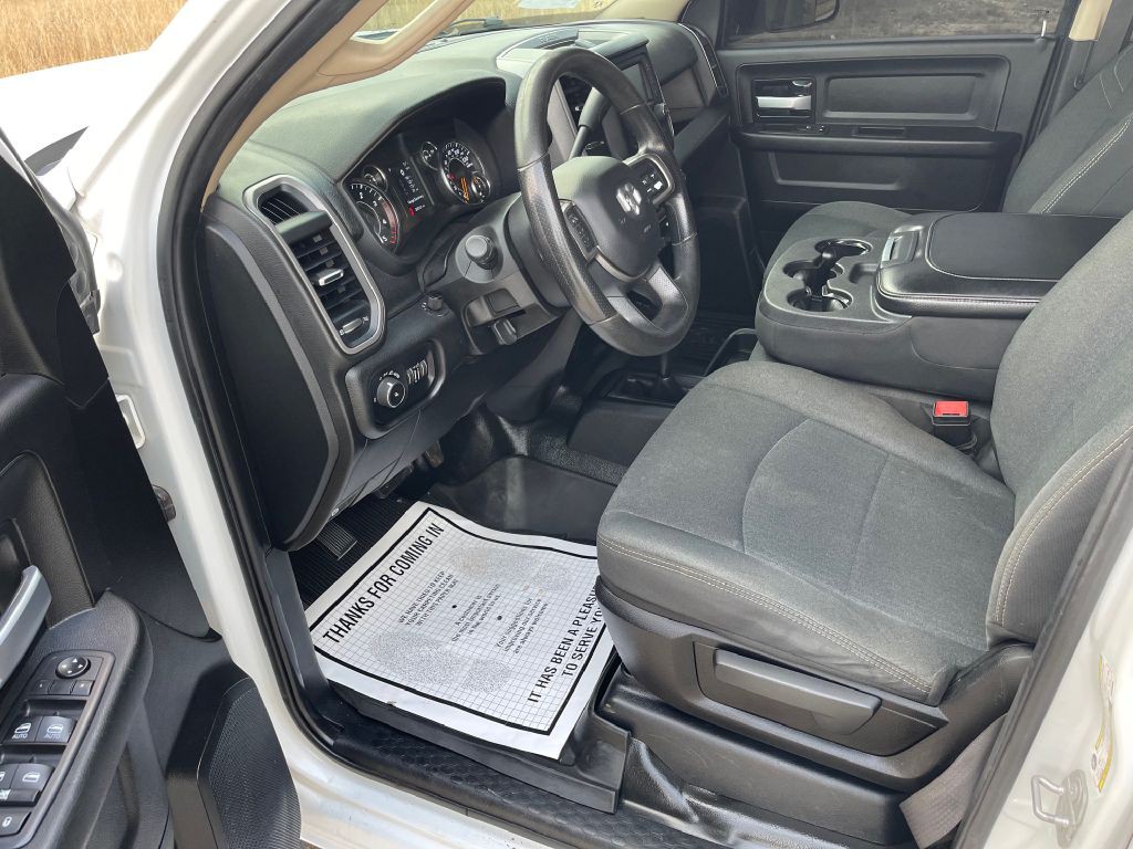 2019 RAM 3500 Image 9