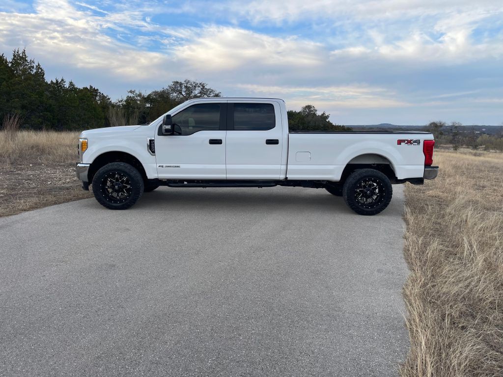 2017 Ford F-250 Image 5