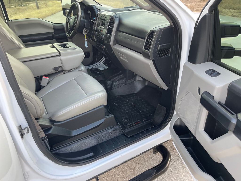 2017 Ford F-250 Image 11