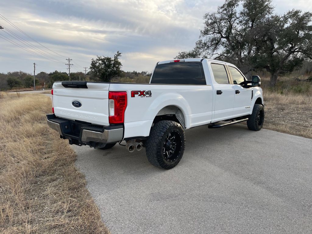 2017 Ford F-250 Image 8