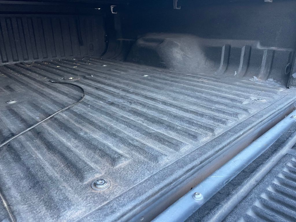 2015 Ford F-250 Image 16