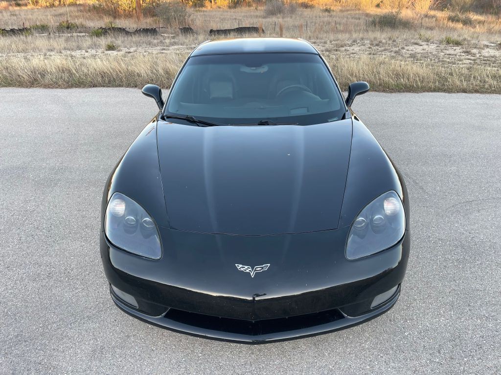 2008 Chevrolet Corvette Image 2
