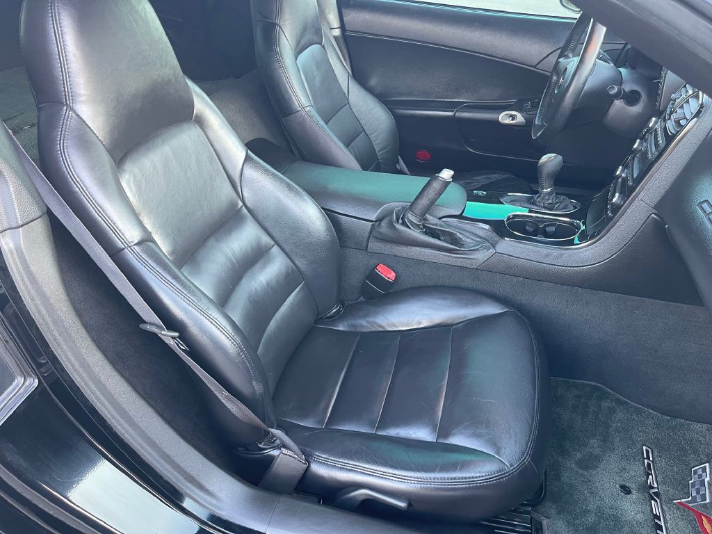 2008 Chevrolet Corvette Image 12