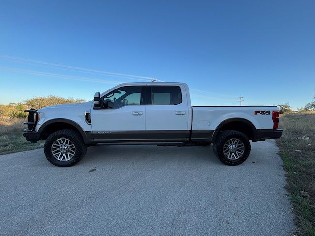 2017 Ford F-250 Image 8