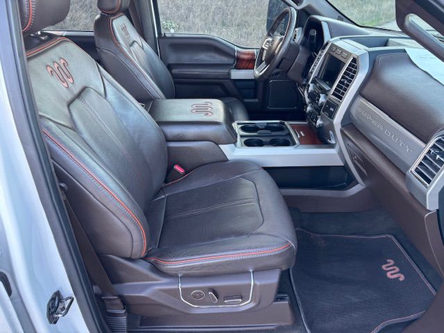 2017 Ford F-250 Image 12