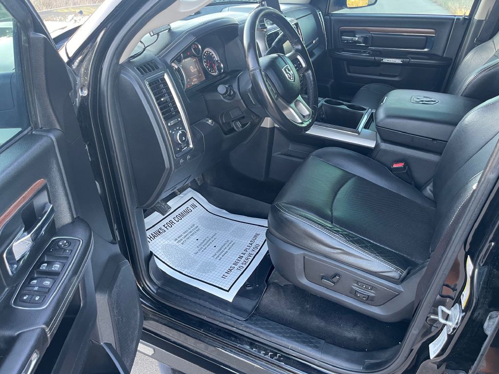 2014 RAM 2500 Image 9