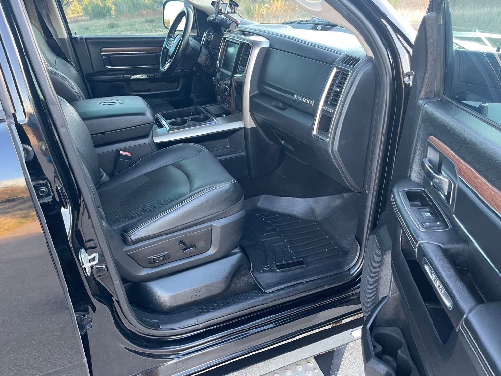 2014 RAM 2500 Image 11