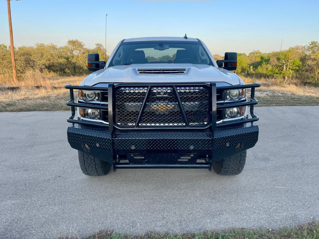 2018 Chevrolet Silverado 1500 Image 2