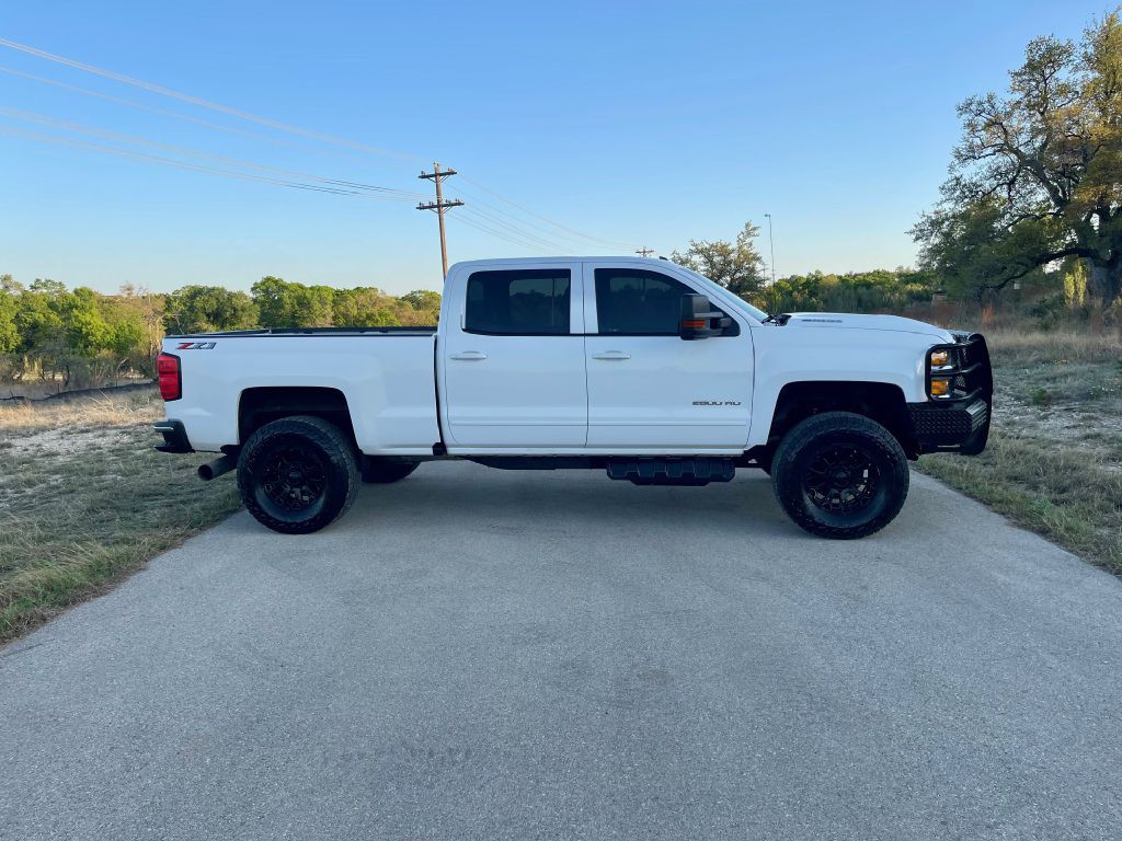 2018 Chevrolet Silverado 1500 Image 4