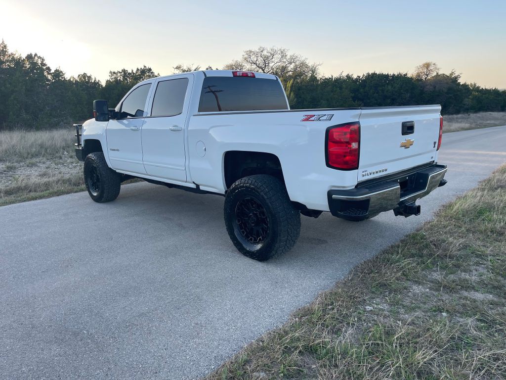2018 Chevrolet Silverado 1500 Image 6